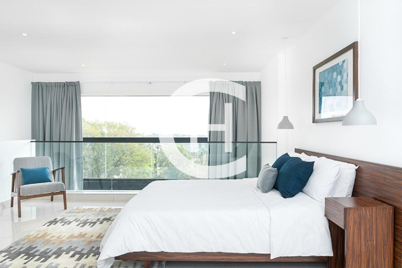Embassy Gardens By Clifton Homes Akra Zewnętrze zdjęcie
